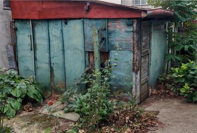 Casa cu 3 camere, garaj si 325mp teren, demolabila, cu toate utilitatile, in Mil - 4