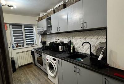 Apartament cu 3 camere decomandat în Panduri - 4