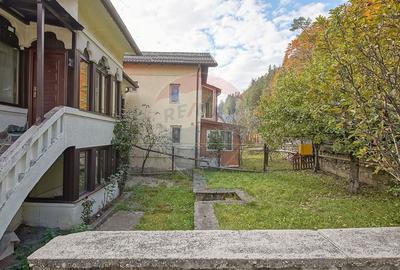 Vilă cu farmec istoric în Bușteni, pensiune sau locuință de vacanță! - 35