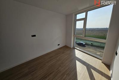 Apartament cu 3 camere în Torontalului - 14