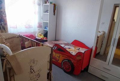 Vand apartament 3 camere decomandat zona Banu Maracine - 9