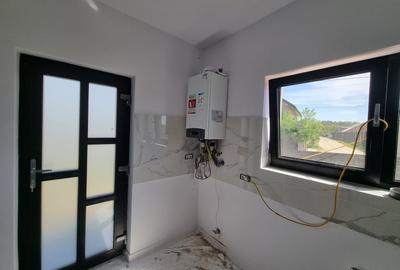 Casa premium! Hemeiusi 3 dormitoare,3 bai , terasa beci - 5