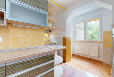 Apartament cu 4 camere decomandat, mobilat în Central - 5