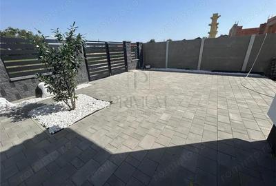 Casă cu Teren 500 Mp în Sânmihaiu Român