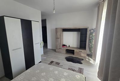 Garsonieră decomandată în Giroc - 2