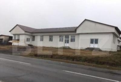 Spatiu comercial, de vanzare, 425 mp, zona Voinesti - 13