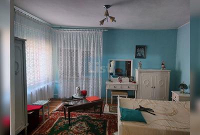 Casă cu 3 camere cu Teren 565 Mp în Bd. Coșbuc - 5