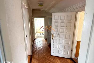 Casă cu 7 camere cu Teren 604 Mp în Poiana - 20