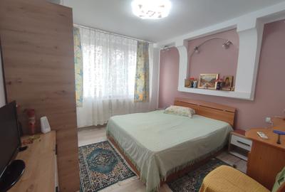 Apartament cu 2 camere semidecomandat în Micro 16 - 4