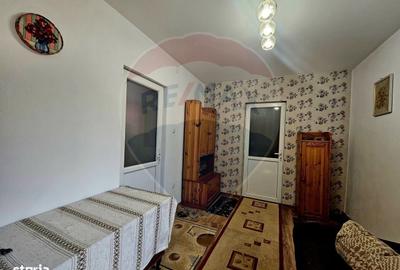 Casă cu 4 camere cu Teren 535 Mp în Central - 2