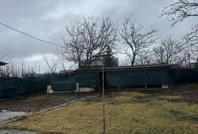 Casă cu 3 camere cu Teren 950 Mp în Central