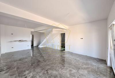 Duplex cu 3 camere cu Canalizare în Moșnița Nouă - 3