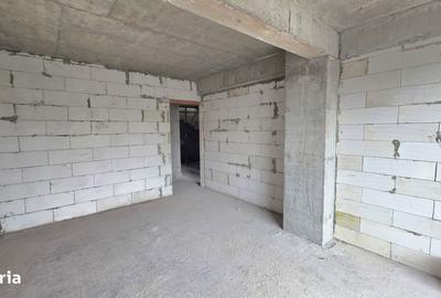 Garsonieră decomandată în Nicolina - 8