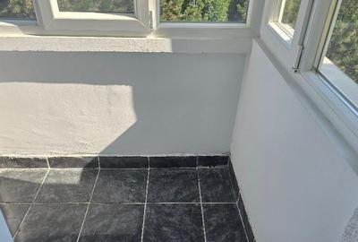 Apartament cu 2 camere semidecomandat în Micro 15