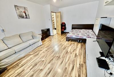 Garsonieră decomandată, mobilată în Nerva Traian