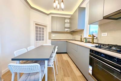 SPATIU DEOSEBIT VILA / PARTIAL MOBILAT SI UTILAT - 25