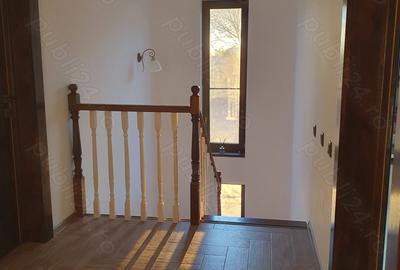 Casă cu 5 camere în Tăriceni - 5