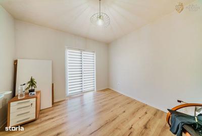 Casă cu 4 camere cu Teren 300 Mp în Livada - 4