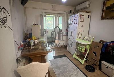 Apartament cu 2 camere decomandat în Calea București