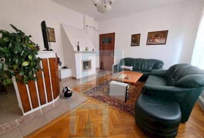 Ap 4 camere decomandat - zona Centrul Istoric - 2