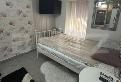 Apartament cu 5 camere decomandat în Central - 1