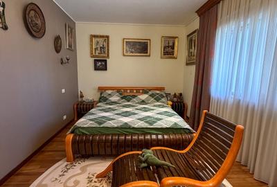 Apartament cu 6 camere decomandat, mobilat în Nordului - 5