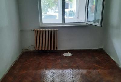 Apartament cu 2 camere semidecomandat în Traian - 4