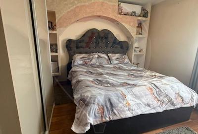 Casă cu 4 camere în Albești - 17