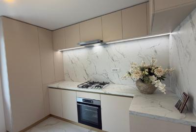 Apartament cu 3 camere semidecomandat în Bucium