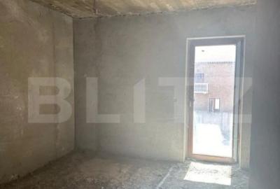 Casă cu 7 camere cu Teren 2600 Mp în Rădăuți - 6