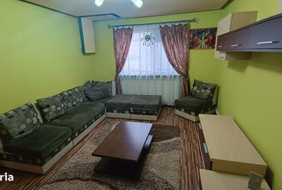 Apartament cu 3 camere decomandat în Carrefour - 2
