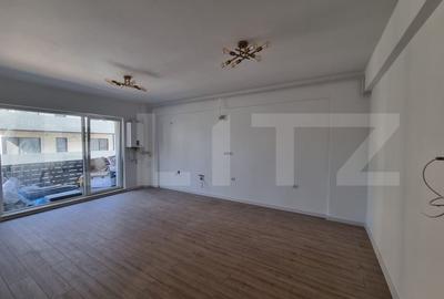 Apartament cu 2 camere semidecomandat, mobilat în Baciu