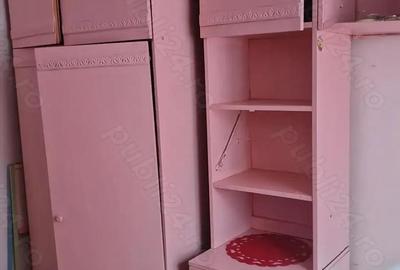 Inchiriez apartament 3 camere Centru 300 euro Inchiriez apartament 3 camere Centru 300 euro - 4