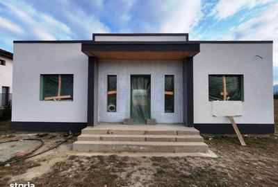 Casă cu 4 camere în Sânpetru - 3