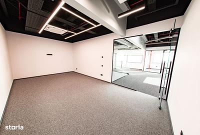 Spațiu comercial, de 500 mp, în Vest - 12