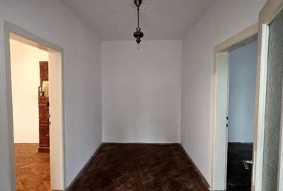 Casa din caramida – Zona Centrala, Parc CFR – Pret 170.000 EUR - 2