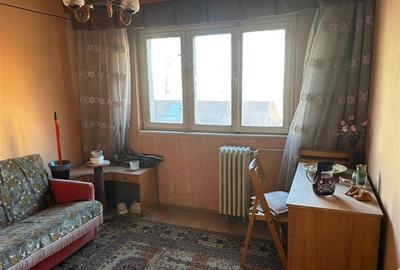Apartament cu 3 camere semidecomandat în Complex Studențesc - 4