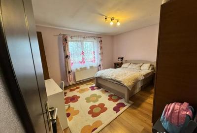 Casă cu 3 camere cu Teren 500 Mp în Mocira