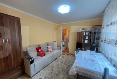 Apartament de 2 camere,etaj intermediar,32 mp,zona Tudor Vla