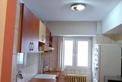 Apartament cu 4 camere semidecomandat în Gorjului - 5