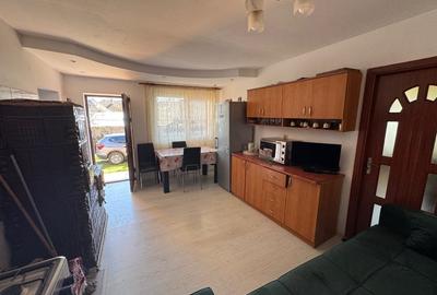 Casă de vânzare în Agrij - 4