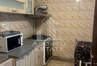Apartament 3 camere, centrala proprie, zona Dambovita. - 8
