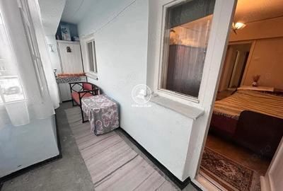 Apartament cu 4 camere decomandat în Central - 4