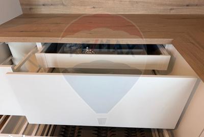 Casă cu 5 camere cu Teren 570 Mp în Sânmartin - 17