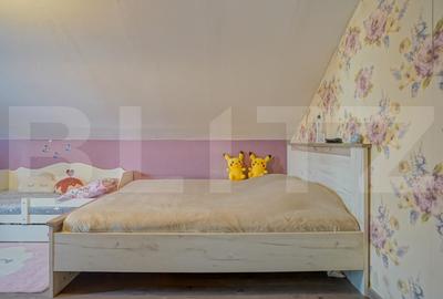 Casa cu 7 camere, 150 mp utili, garaj si curte amenajata, zona Craiter - 3