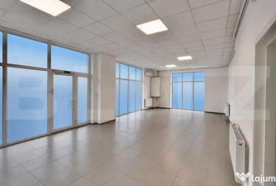 Spațiu comercial, de 63 mp, în 1 Mai - 10