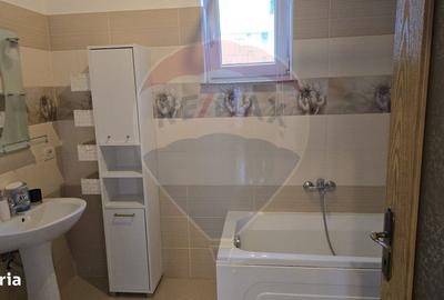 Apartament cu 3 camere în Central - 8