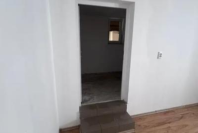 Casă cu 5 camere în Central - 16