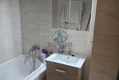 Garsonieră decomandată în Timpuri Noi