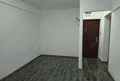 Garsonieră decomandată în Central - 2